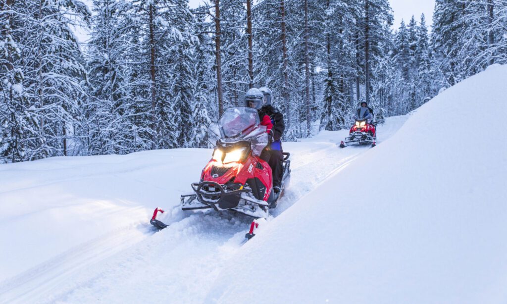 Sneeuwscootertocht - Fins Lapland - Christoffel Travel