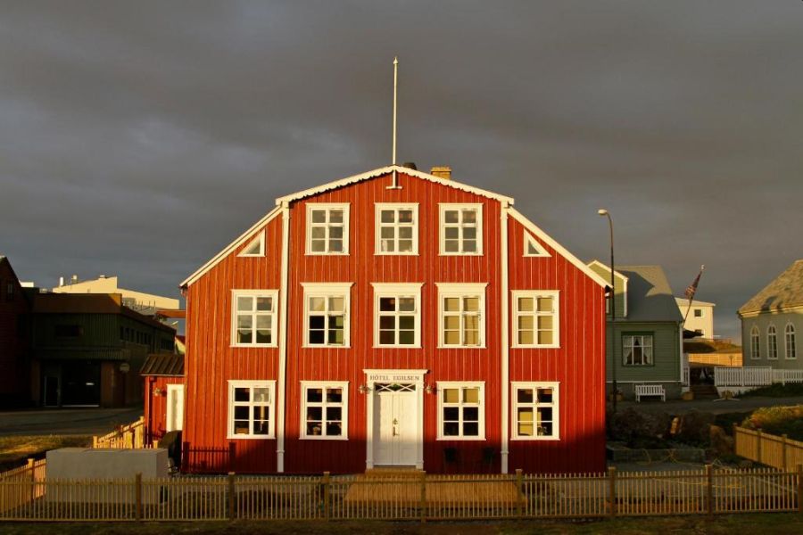 hotel-stykkisholmur-ijsland-vakantie-christoffel-travel